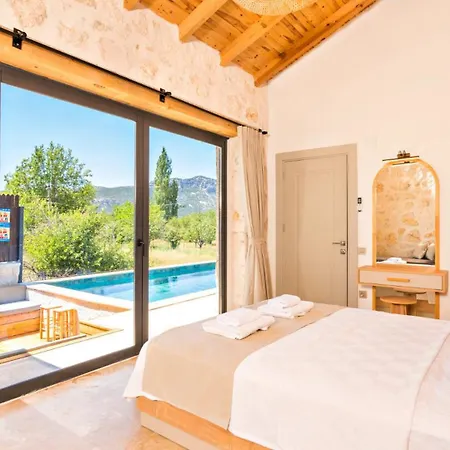 Villa Bezirgan Village 2 Bedroom 7617 *